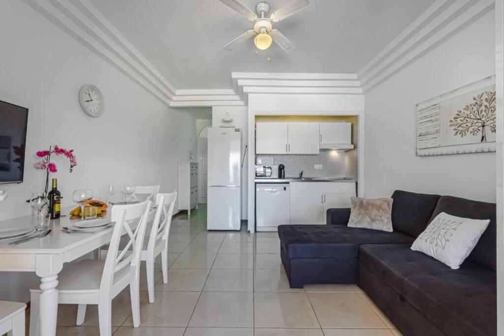 Ocean View Apartment In Orlando By Altamarhomes Costa Adeje  Ngoại thất bức ảnh
